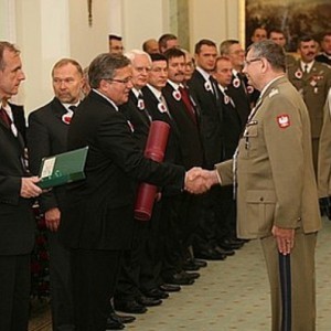 nosek_komorowski